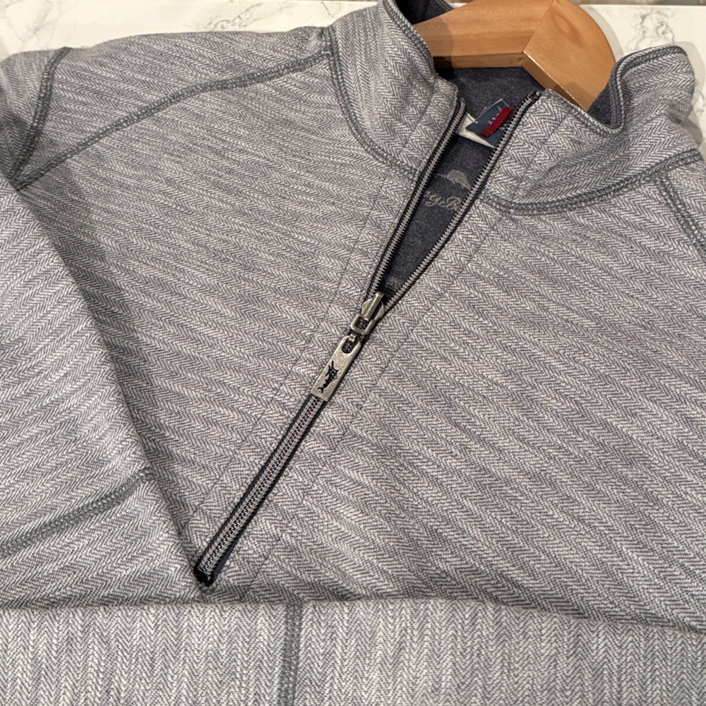 Tommy Bahama Men’s Reversible Quarter-Zip Sweater – Gray Herringbone – Size M